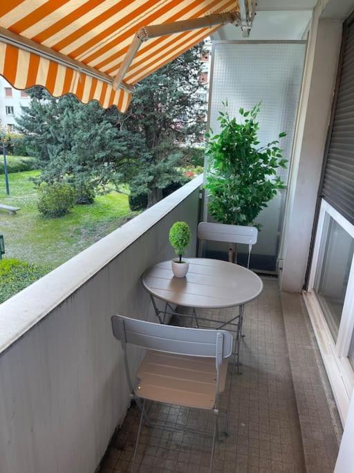 Appartement Entier Climatise - Parking Prive Saint-Martin-d'Heres Bagian luar foto